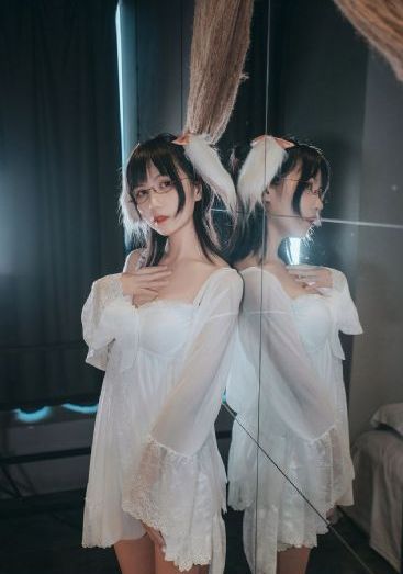 年轻的母亲手机在线