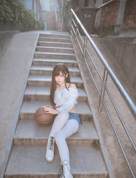 已婚女人邻居男人