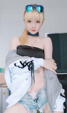 韩国电影护士喂奶