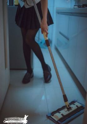 年轻貌美的后妈3