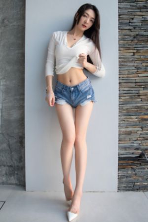 年轻的女朋友交换3