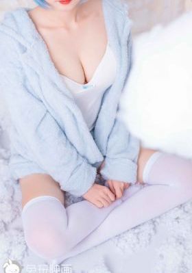 陈雅伦经典三级无删减版