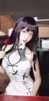 被驯服的女职员